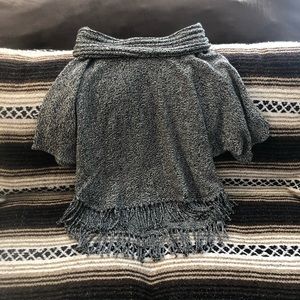 Women’s Salt and pepper fringe top